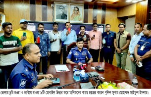 ভোলায় দুই বছর আগে চুরি  হওয়ায় ৯ মোবাইল উদ্ধার