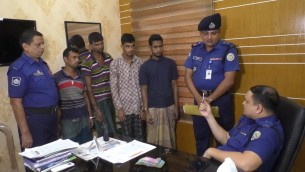 ভোলায় ইজিবাইক চুরির গ্যাং ও যন্ত্রাংশের গোডাউন জব্ধ