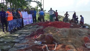 ভোলায় ১০ লাখ টাকার  অবৈধ পাই জাল জব্দ