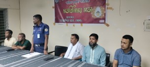 তজুমদ্দিনে পূজা উদযাপন কমিটির সাথে থানা পুলিশের মতবিনিময় সভা।