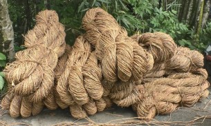 ভোলায় নারীদের হাতের তৈরি দড়ির পণ্য যাচ্ছে বিশ্বের বিভিন্ন দেশে