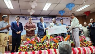 ডেঙ্গু রোগীর চিকিৎসা দিতে স্বাস্থ্য মন্ত্রণালয় প্রস্তুত রয়েছে : স্বাস্থ্যমন্ত্রী