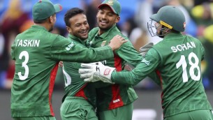 শ্বাসরুদ্ধকর ম্যাচে জিম্বাবুয়েকে হারিয়ে সেমির আশা বাঁচিয়ে রাখলো বাংলাদেশ