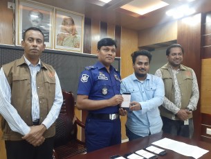 ভোলায় চুরি হওয়ায় মোবাইল উদ্ধার মালিকদের কাছে হস্তান্তর