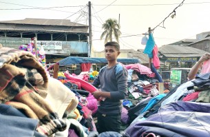 পুরাতন শীতবস্ত্রেই  তাদের ভরসা