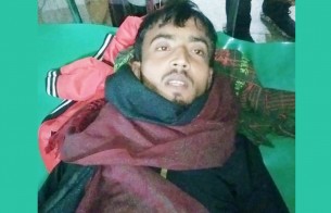  লালমোহনে চোখ বেধে পিটিয়ে বিক্রয়কর্মীর টাকা ছিনতাই