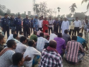 ভোলার মেঘনায় অবৈধ জালে মৎস্য শিকারের দায়ে ৮২ জেলেকে জরিমানা