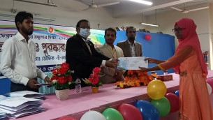 ভোলায় জাতীয় গ্রন্থাগার দিবস উপলক্ষে আলোচনা সভা ও পুরস্কার বিতরণ