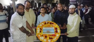 বোরহানউ‌দ্দিন শহিদ মিনা‌রে ভারতীয় নাগ‌রি‌কের শ্রদ্ধা নি‌বেদন