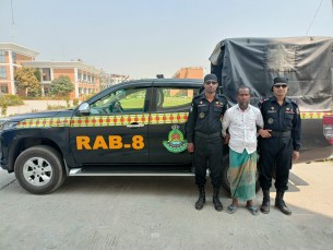 ২১ বছর পালিয়ে থাকা ফাঁসির আসামীকে ভোলা থেকে  গ্রেপ্তার করলো র‌্যাব