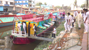 ভোলায় ৭ দিন ব্যাপী ভাসমান নৌকায় বিজ্ঞান মেলা শুরু