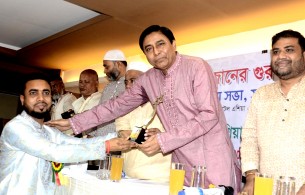 এসএজিপি অ্যাওয়ার্ড পেলেন লালমোহনের সবুজ