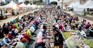 মালয়েশিয়ায় যেভাবে উদযাপিত হয় রমজান