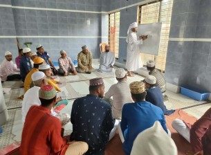 লালমোহনে ওসির উদ্যোগে রমজানে ফ্রিতে কোরআন প্রশিক্ষণ