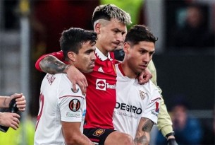 মৌসুমের বাকি সময়ের জন্য ছিটকে গেলেন ইউনাইটেড ডিফেন্ডার মার্টিনেজ