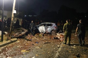 তীব্র সহিংসতায় ২৯ ফিলিস্তিন ও এক ইসরাইলি নিহত