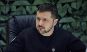 পাল্টা হামলার আগে ইউক্রেনের সময় দরকার : জেলেনস্কি