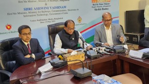 বাংলাদেশের কাছে ২০টি ব্রডগেজ লোকোমোটিভ হস্তান্তর