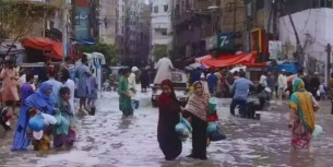 পাকিস্তানে বৃষ্টি সম্পর্কিত ঘটনায় ২৫ জনের প্রাণহানি ॥ আহত ১৪৫