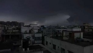 দেশের ৬ অঞ্চলে ৮০ কি. মি. বেগে ঝোড়ো হাওয়াসহ বজ্রবৃষ্টির সম্ভাবনা