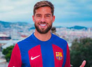 ফ্রি ট্রান্সফারে ডিফেন্ডার ইনিগো মার্টিনেজকে দলে ভেড়ালো বার্সেলোনা