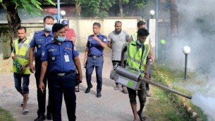ভোলায় ডেঙ্গু প্রতিরোধে পুলিশের মশক নিধন কর্মসূচি শুরু