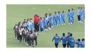 রোমাঞ্চকর টাইয়ের পর ভারতের সঙ্গে ট্রফি ভাগাভাগি করলো বাংলাদেশ নারী দল