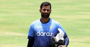 অবসর ভেঙে আন্তর্জাতিক ক্রিকেটে ফিরছেন তামিম