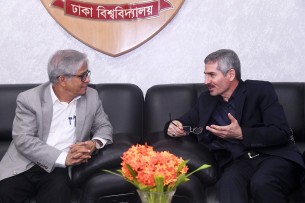 ঢাবি উপাচার্যের সঙ্গে ইরানী কূটনীতিকের সাক্ষাৎ