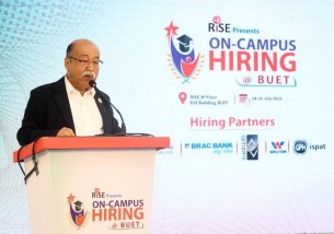 ক্যারিয়ার গড়তে মেধাবীদের বিদেশমুখীতা কমেছে : শিল্পমন্ত্রী