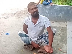 লালমোহনে সমাজ সেবা অফিসে  গিয়ে শুনলেন তিনি মৃত!