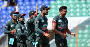 সান্ত্বনার জয়ে হোয়াইটওয়াশ এড়ালো বাংলাদেশ