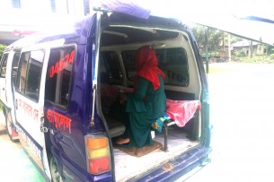 লালমোহনে চিকিৎসা নিতে এসে বোরাক উল্টে কিশোর নিহত