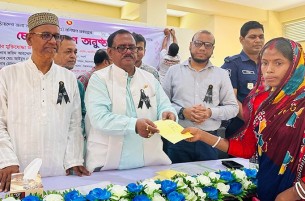 প্রধানমন্ত্রী শেখ হাসিনা ক্ষমতায় থাকলে দেশের উন্নয়ন হয়: খাদ্যমন্ত্রী