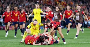 বিশ্বকাপের নতুন চ্যাম্পিয়ন স্পেন