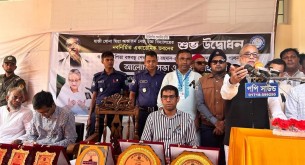 প্রধানমন্ত্রী শেখ হাসিনার নেতৃত্বে বাংলাদেশ সর্বক্ষেত্রেই এগিয়ে যাচ্ছে : পরিবেশমন্ত্রী