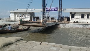 ভোলার ইলিশায় ব্লক ধসে একটি লঞ্চ ঘাট বন্ধ