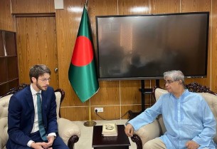 বাংলাদেশে গুগলের অফিস ও ডাটা সেন্টার স্থাপনের আহবান টেলিযোগাযোগ মন্ত্রীর