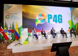 জলবায়ু পরিবর্তন মোকাবেলায় অর্থায়নে বিশ্ব নেতাদের প্রতি স্থানীয় সরকার মন্ত্রীর আহ্বান