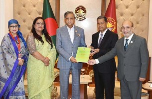 তথ্য অধিকার আইন সম্পর্কে তৃণমূল পর্যায়ে জনগণকে সচেতন করতে রাষ্ট্রপতির নির্দেশ