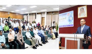 জনপ্রতিনিধিরা সমাজে আদর্শ হিসেবে বিবেচিত হলে ইতিবাচক পরিবর্তন হবেই : স্থানীয় সরকার মন্ত্রী