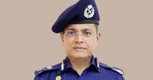 গাড়ি পোড়ানোর ঘটনায় জড়িত কাউকে ধরিয়ে দিলে ২০ হাজার টাকা পুরস্কার : ডিএমপি কমিশনার