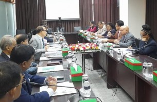 নির্বাচনের প্রস্তুতি সম্পর্কে অবহিত হয়েছেন কমনওয়েলথ প্রতিনিধিদল