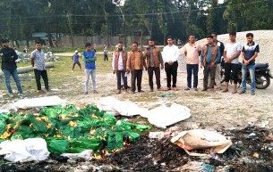 লালমোহনে অবৈধ পলিথিন জব্দ, মালিককে জরিমানা