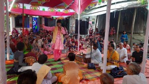 আড়াইশ বছরের ঐতিহ্যবাহী কবিগানের আসর