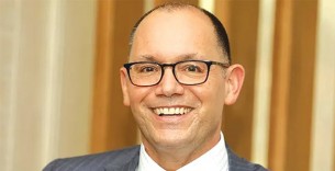 বছরজুড়ে আলোচনায় ছিলেন পিটার হাস