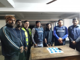 ভোলায় ১ হাজার ৮ শত পিচ  ইয়াবাসহ যুবক গ্রেফতার