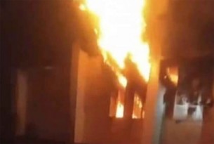 লালমনিরহাটে ভোটকেন্দ্রের ভবনে আগুন