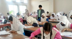 এসএসসি পরীক্ষা: ভোলায় প্রথম দিনে অনুপস্থিত ৩৭২