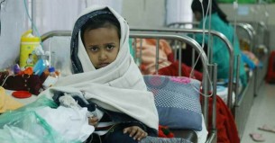 বেড়েছে জ্বর-ঠান্ডার প্রকোপ, বেশি ঝুঁকিতে শিশু-বয়স্করা